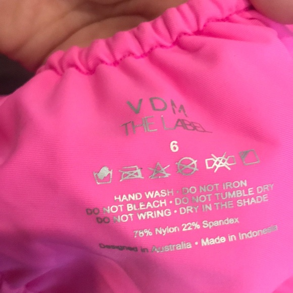 I am obsessed with this bikini. Doesn’t fit me:( - Picture 6 of 6